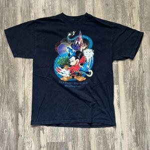 Vintage 2000s Walt Disney Four Parks One World Sorcerer Mickey T-Shirt Size L